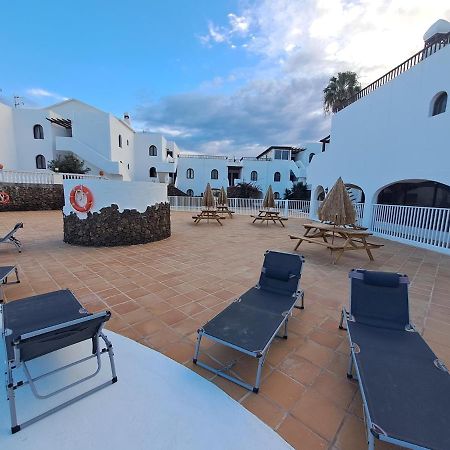 Comfortable Cleo Apartment With Large Terrace Коста Тегисе Екстериор снимка