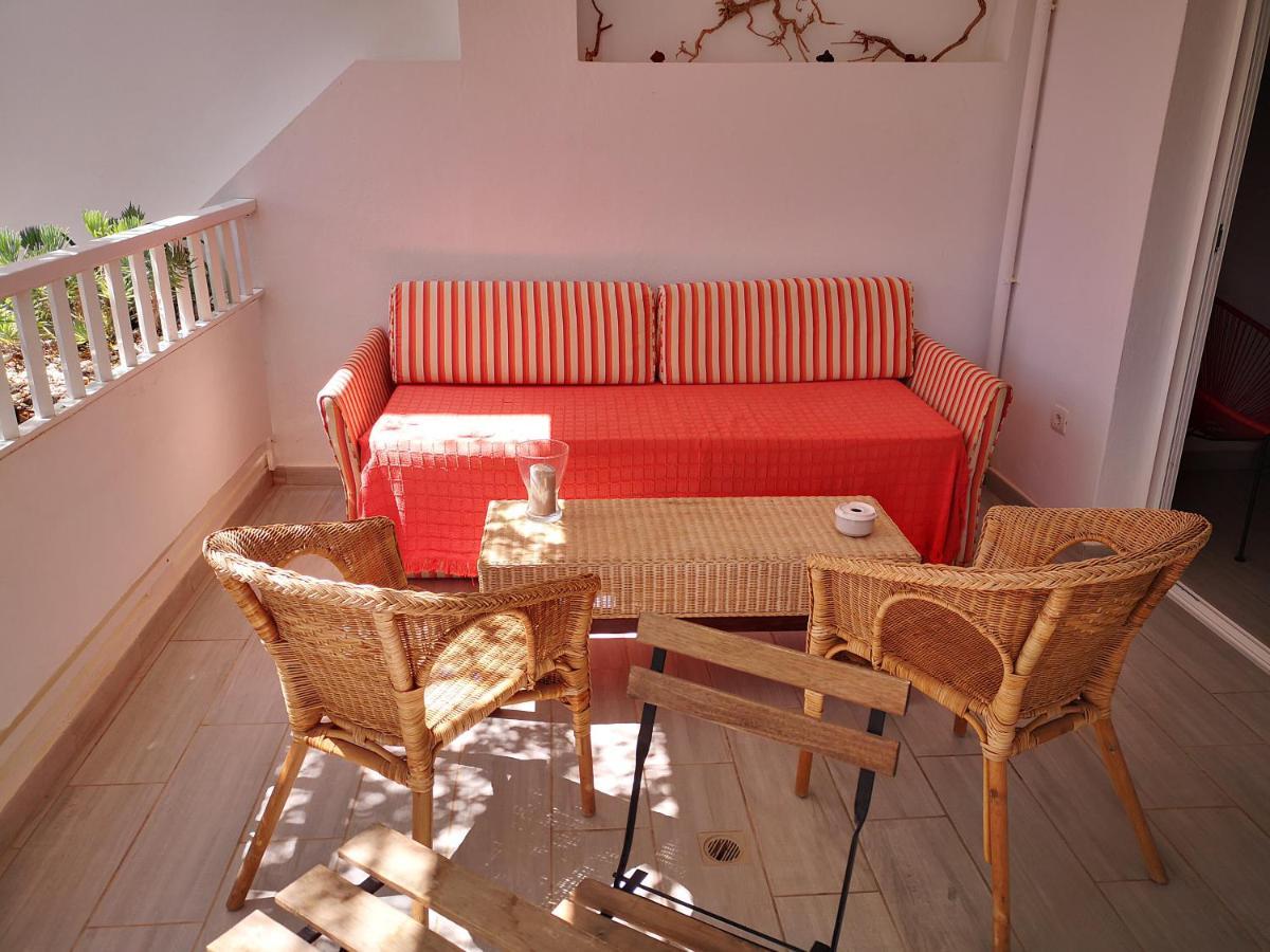 Comfortable Cleo Apartment With Large Terrace Коста Тегисе Екстериор снимка