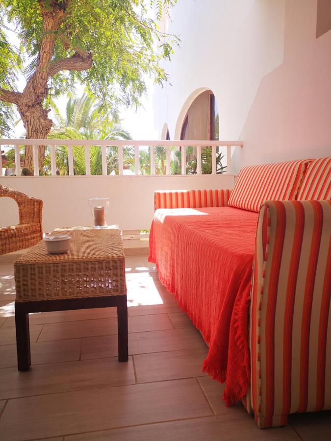 Comfortable Cleo Apartment With Large Terrace Коста Тегисе Екстериор снимка