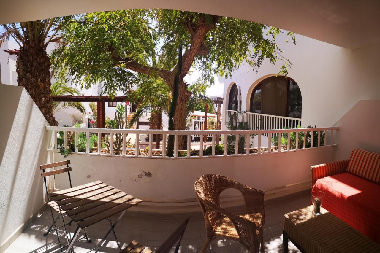 Comfortable Cleo Apartment With Large Terrace Коста Тегисе Екстериор снимка
