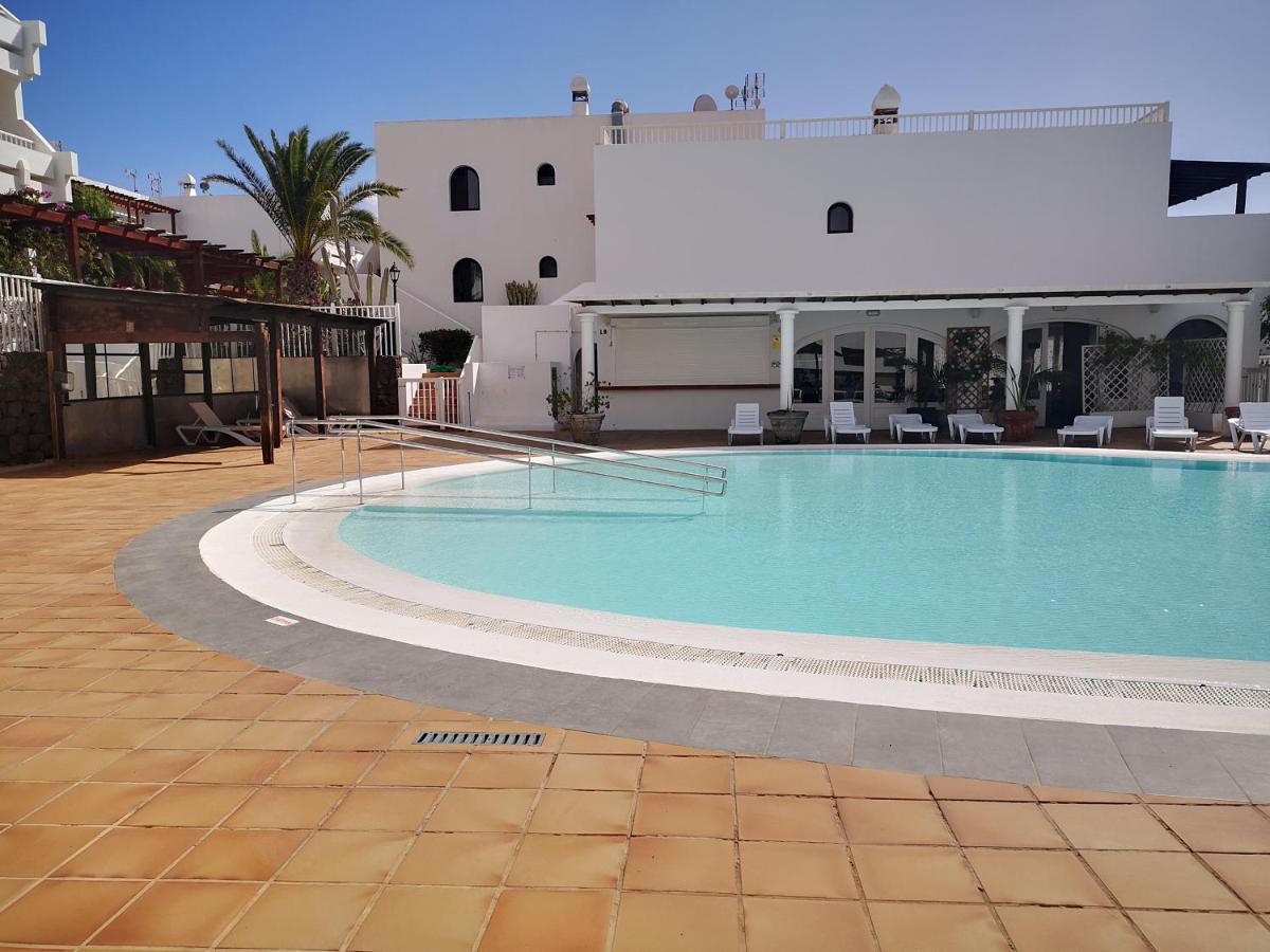 Comfortable Cleo Apartment With Large Terrace Коста Тегисе Екстериор снимка
