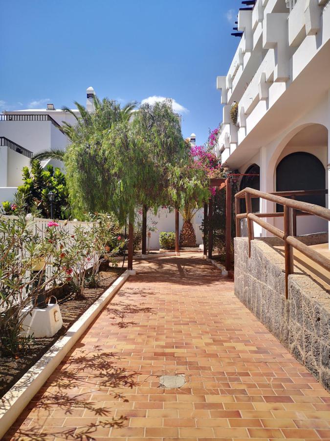 Comfortable Cleo Apartment With Large Terrace Коста Тегисе Екстериор снимка